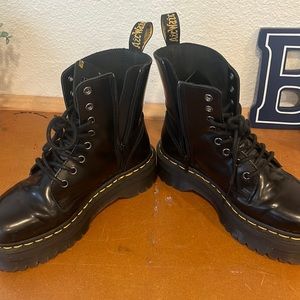 Dr.Martens
